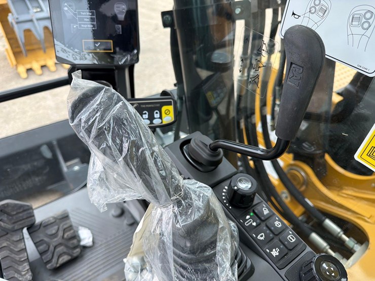 caterpillar-315fl-image-35