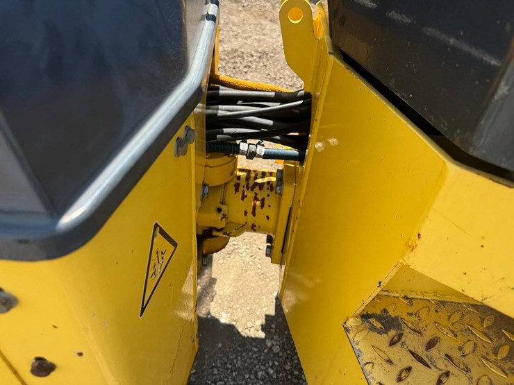 bomag-bw120ad-image-11
