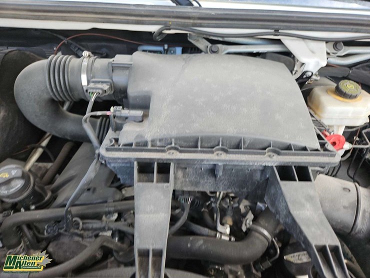 2020-mercedes-benz-sprinter-c240-turbo-diesel-cargo-van-image-23