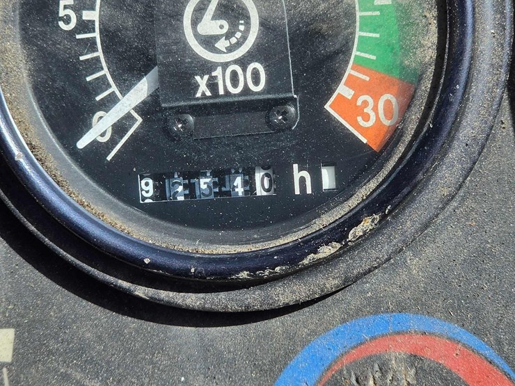 deere-410d-image-17