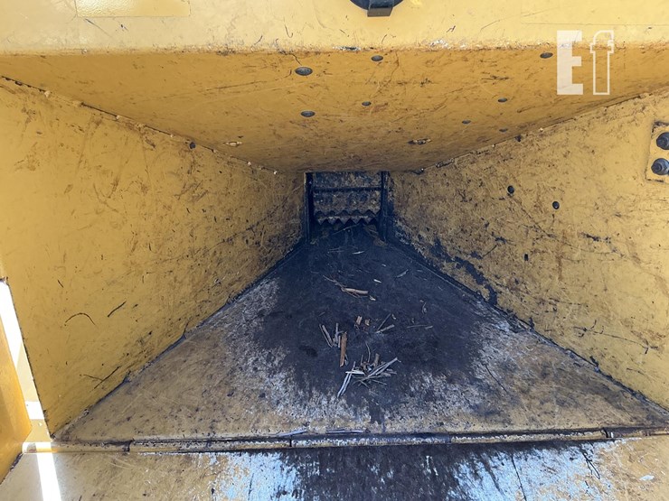 2019-vermeer-bc700xl-image-9