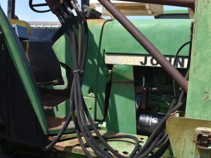 john-deere-4040-image-7