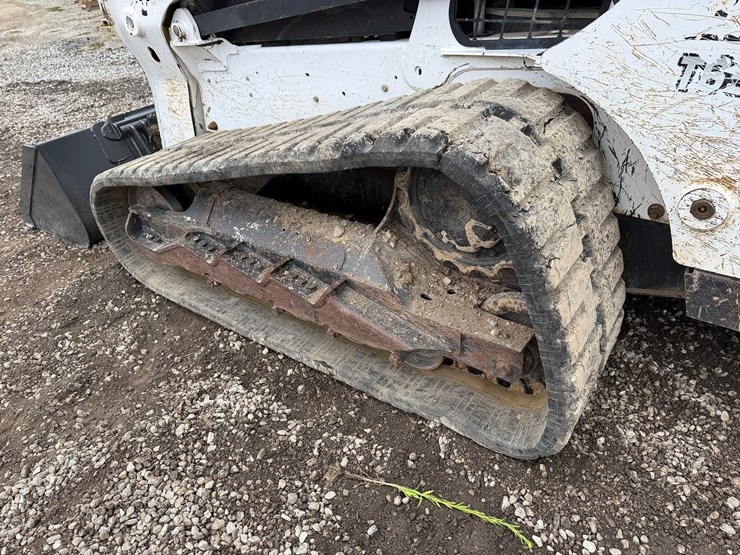 2018-bobcat-t650-image-16