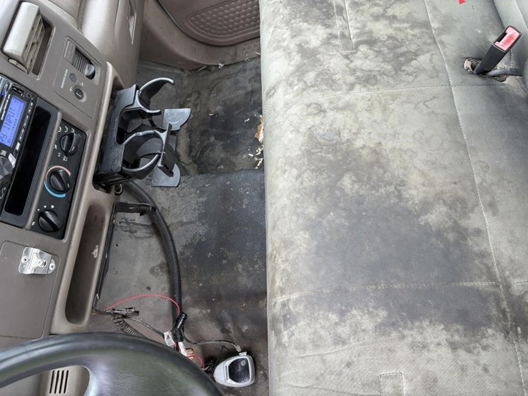 2001-ford-f250-image-18
