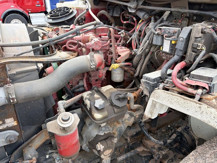 2012-freightliner-m2-digger-derrick truck-vn:hbl2046-awd,-image-22