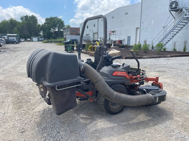 #4861-•-husqvarna-professional-z560x-zero-turn-lawn-mower-image-5