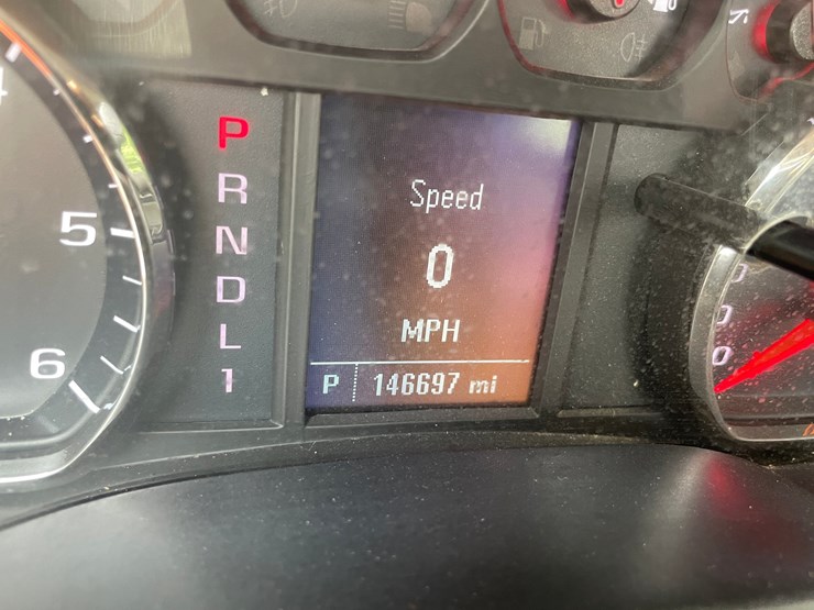 2017-chevrolet-2500-image-45