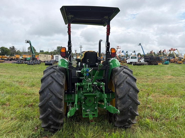john-deere-5090e-image-7