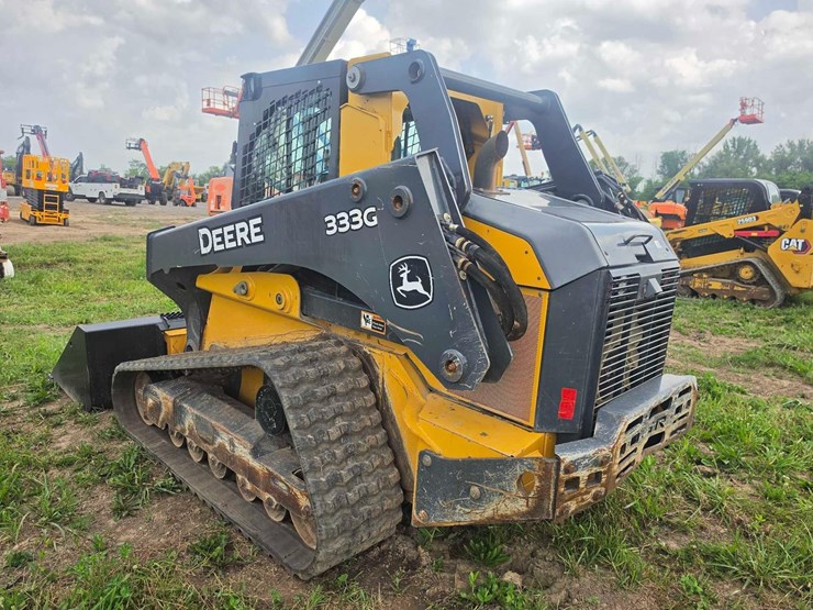 2020-deere-333g-image-6