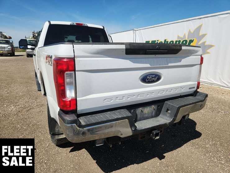 2019-ford-f350-image-38