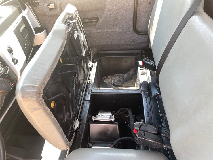 2018-bobcat-3400-image-60