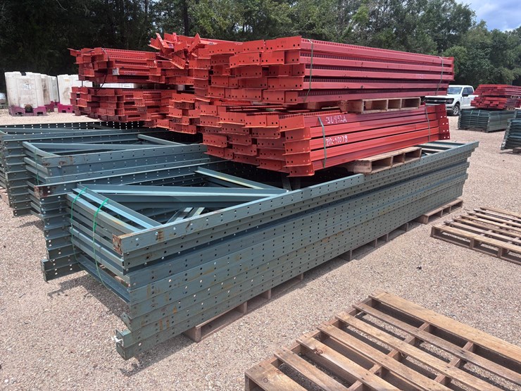 #40078-•-(1)-stack-bolt-on-upright-16ft-x-46in-bolt-on-beams-8ft-x-3-1/2in-pallet-racking-image-1