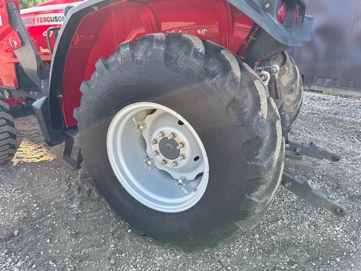 2019-massey-ferguson-4710-image-18