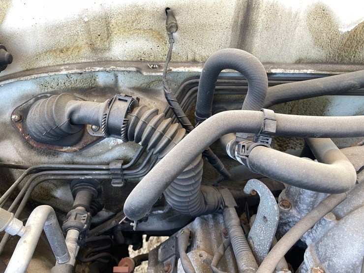 2003-toyota-sequoia-image-112