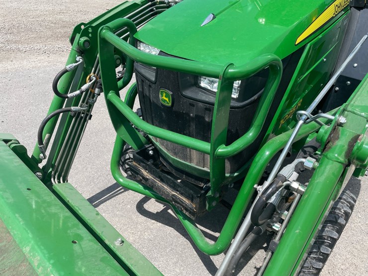 2024-john-deere-1025r-image-33
