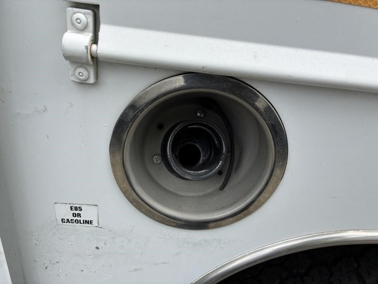 2015-ford-f250-image-9