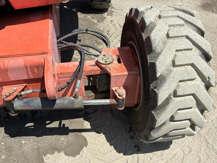 2002-jlg-600aj-image-18