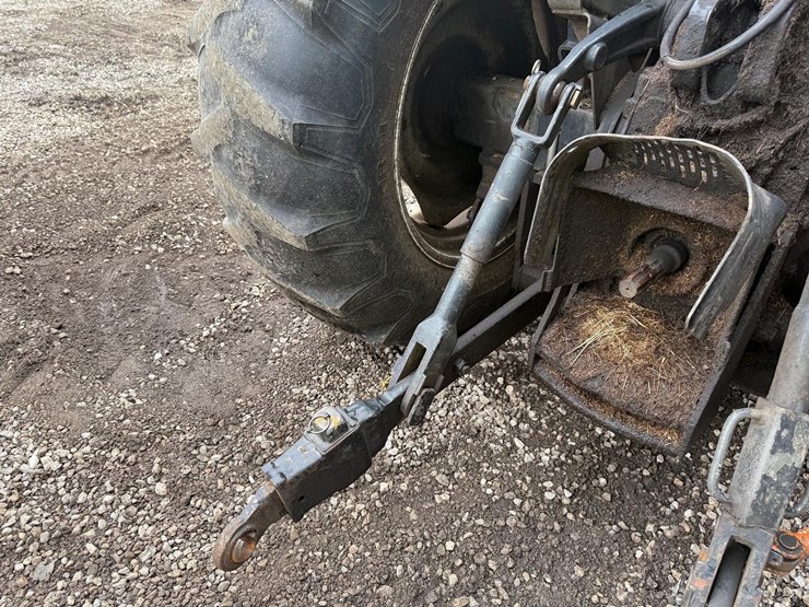new-holland-t4030-image-14