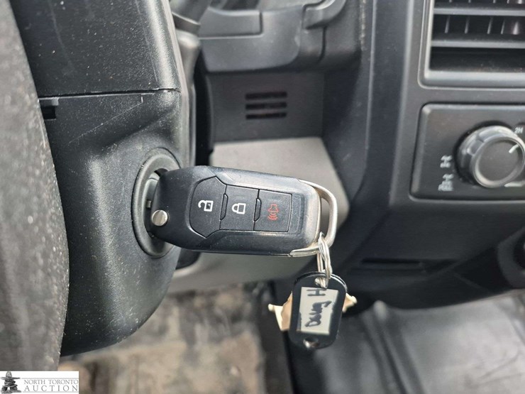 2015-ford-f150-image-18