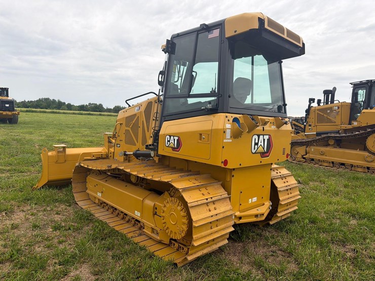 caterpillar-d1-lgp-image-7