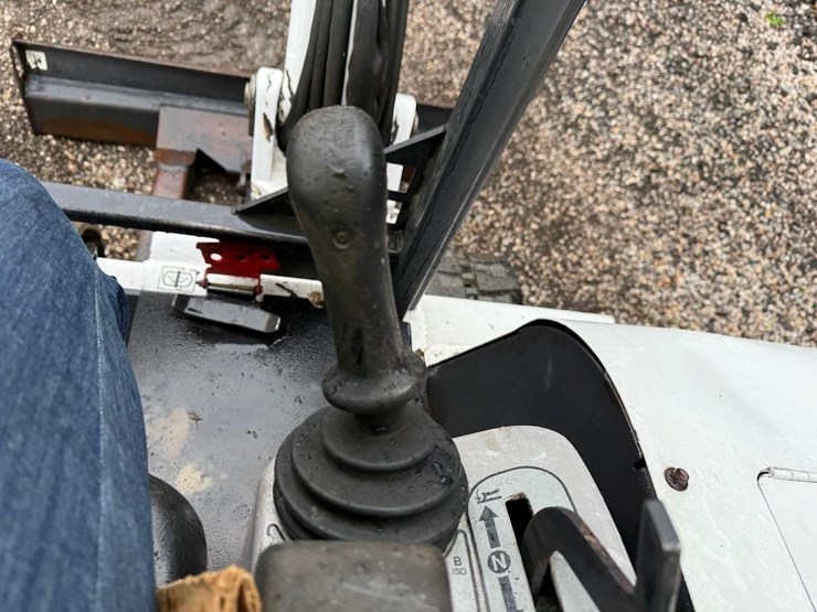 bobcat-331-image-21