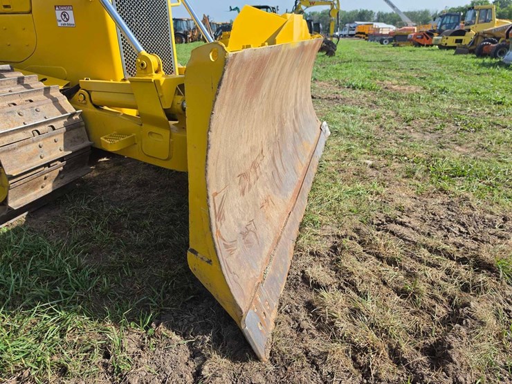 komatsu-d65-image-20