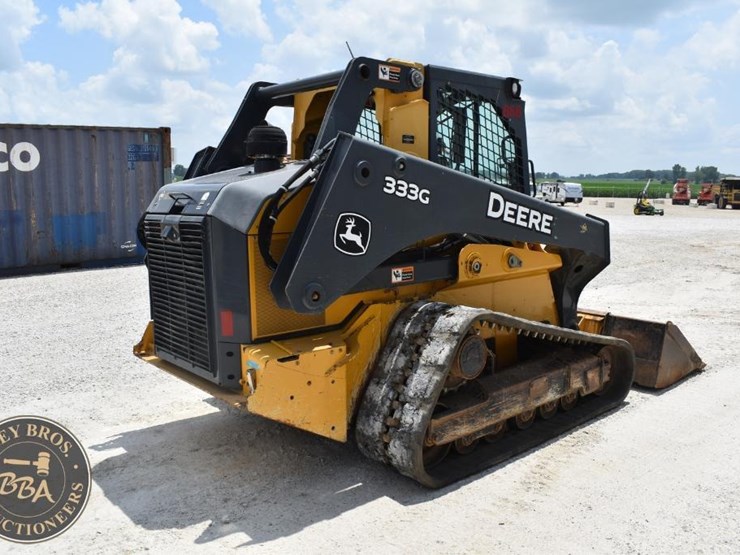 2017-deere-333g-image-16