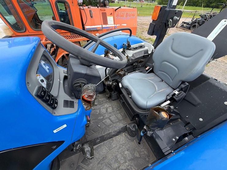 new-holland-workmaster-120-image-11