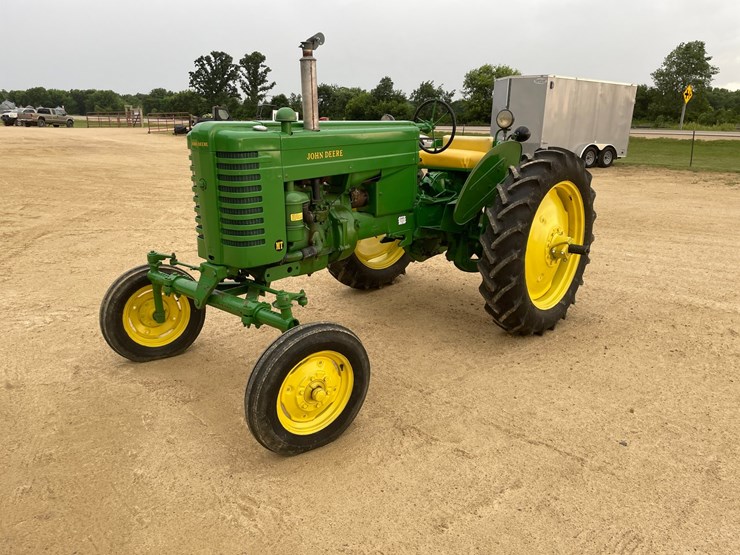 john-deere-mt-image-1