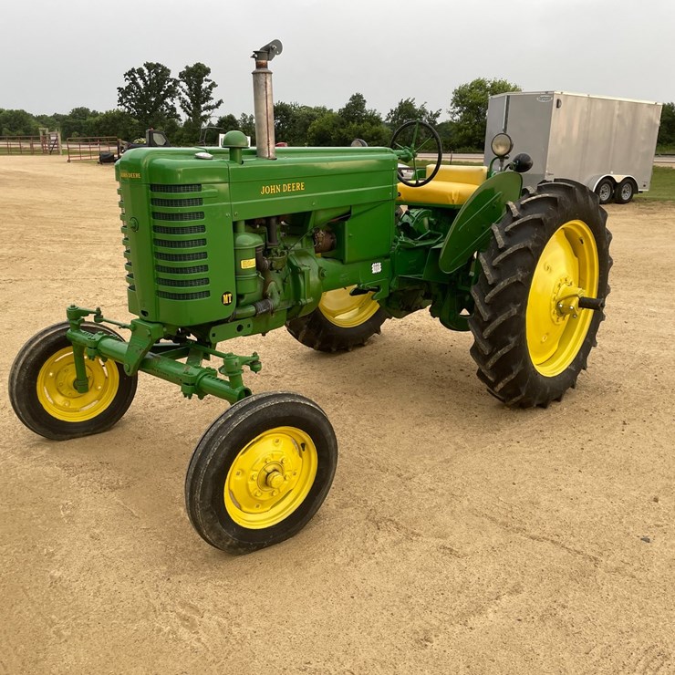 JOHN DEERE MT
