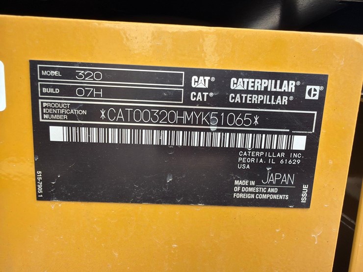 caterpillar-320-image-25