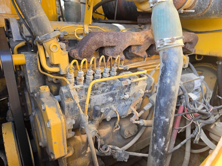 deere-624h-image-10