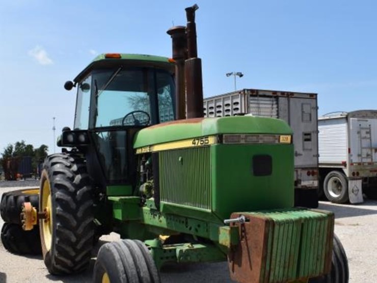 john-deere-4755-image-2