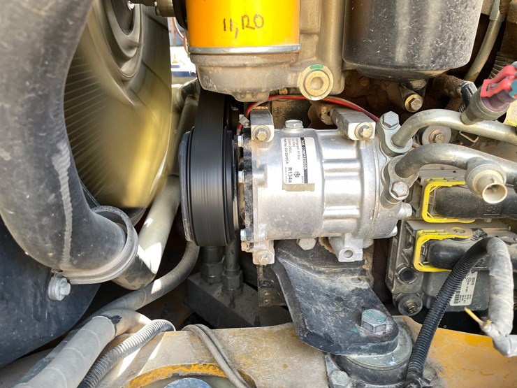 jcb-tm320-image-27