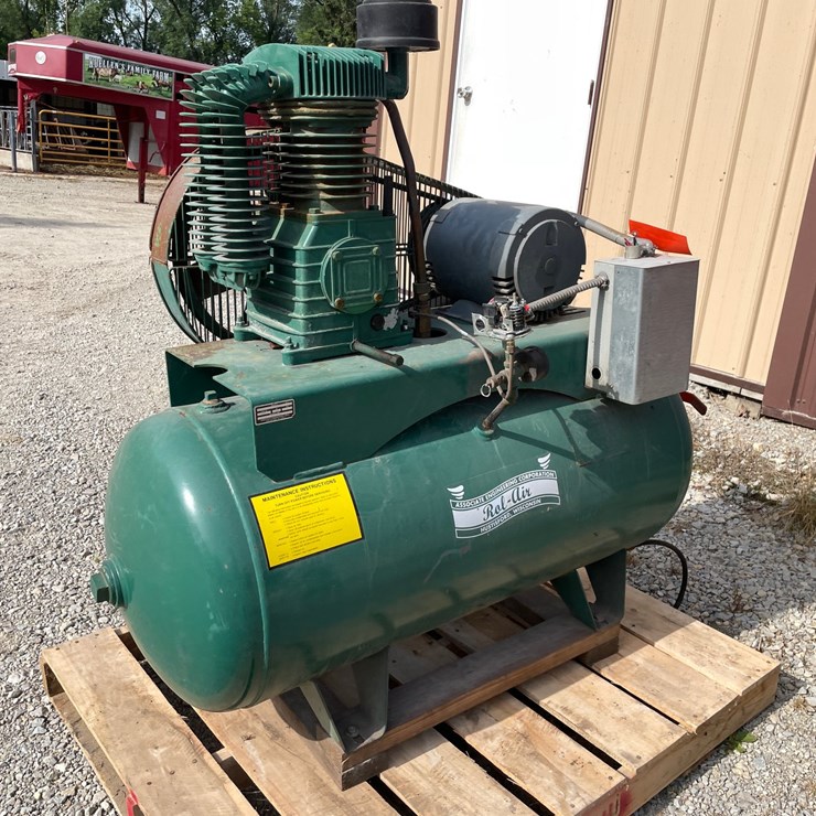 #8321 • Rol Air 3-Phase Air Compressor