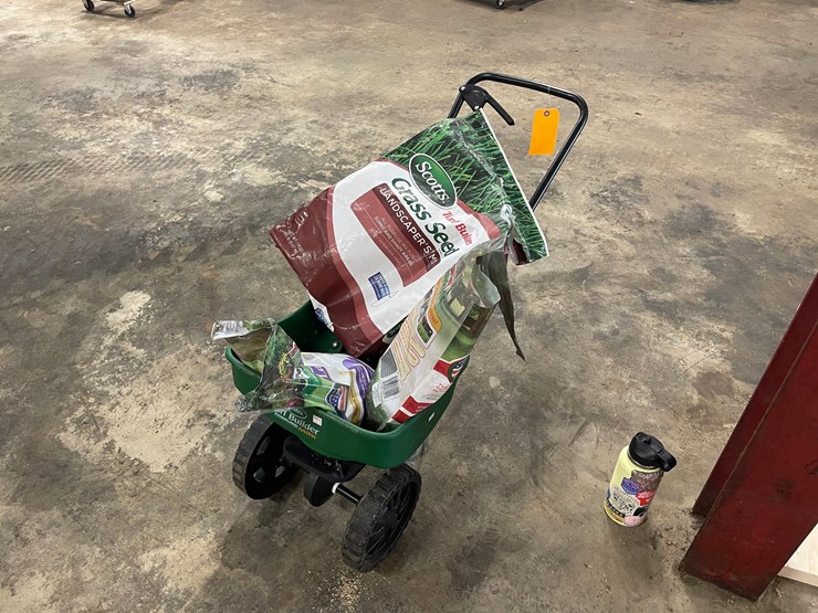 #8755-•-scotts-turf-builder-mini-spreader-image-1