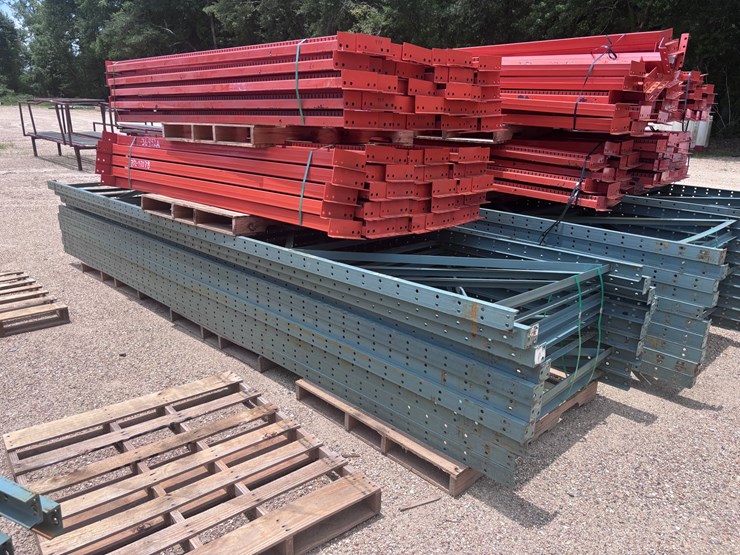 #40078-•-(1)-stack-bolt-on-upright-16ft-x-46in-bolt-on-beams-8ft-x-3-1/2in-pallet-racking-image-2