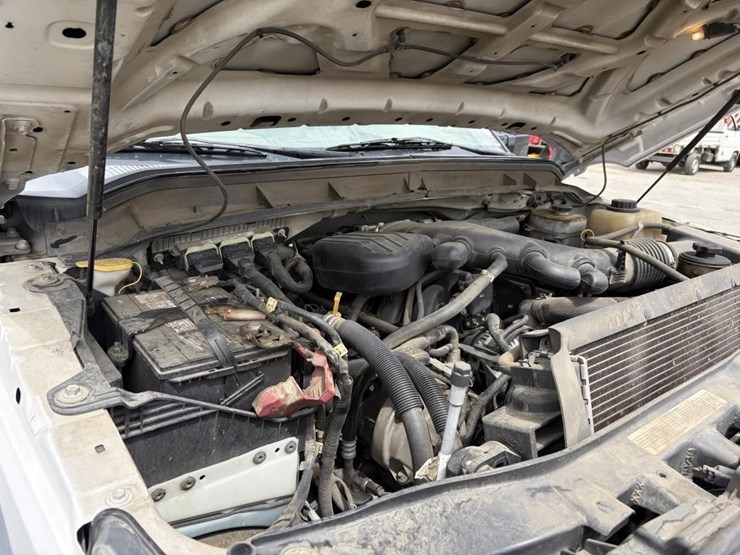 2012-ford-f550-xl-image-8