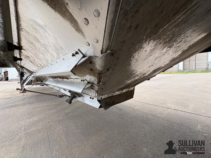 2013-timpte-hopper-bottom-image-19