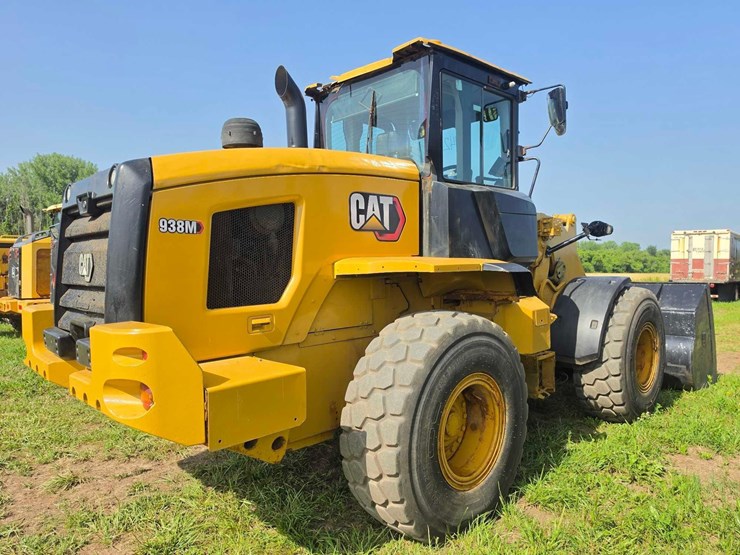 caterpillar-938m-image-5