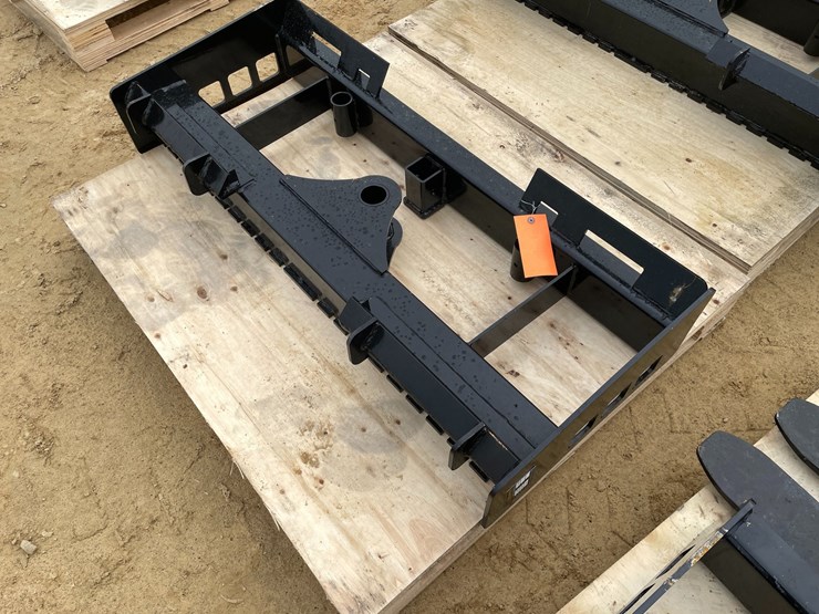 #2000-•-new-wolverine-pallet-fork-frame-image-1