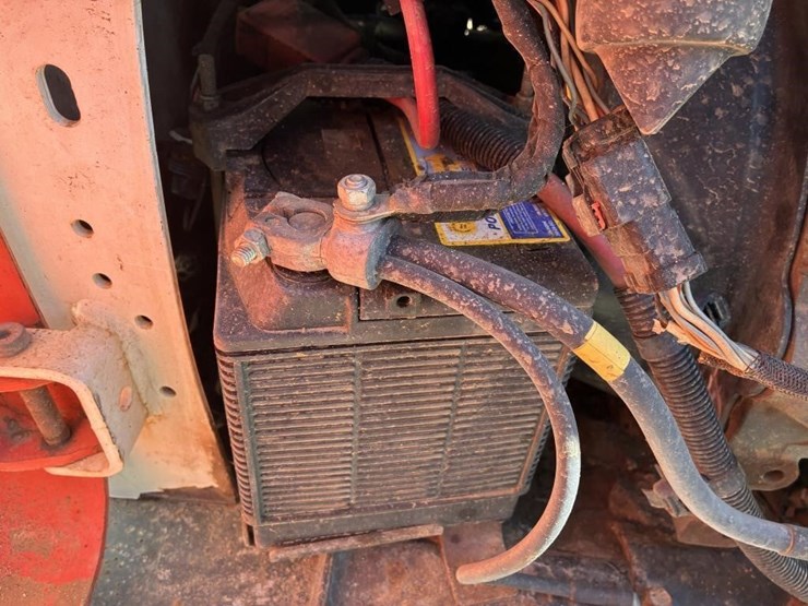 2013-bobcat-t590-image-26