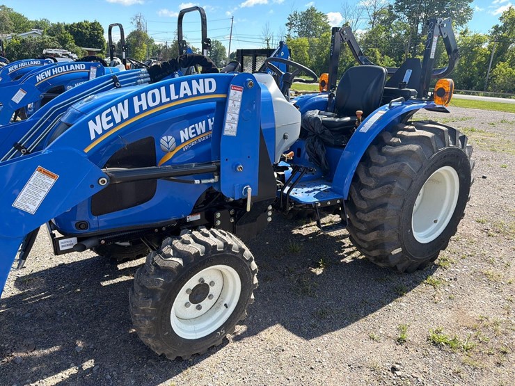 new-holland-workmaster-35-image-2