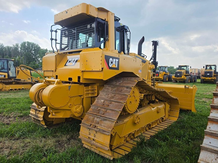 caterpillar-d6t-lgp-image-5
