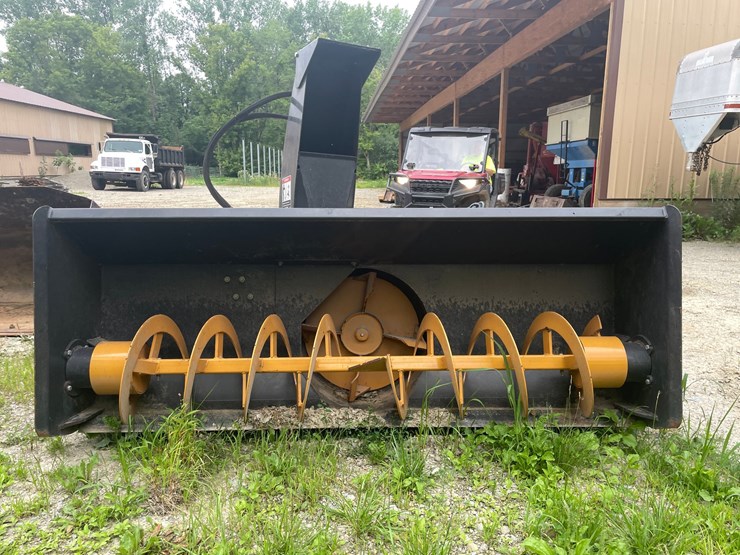 jcb-tm320-image-2