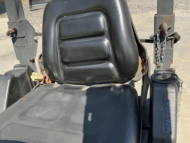 2019-roadway-rwyl42a-image-9