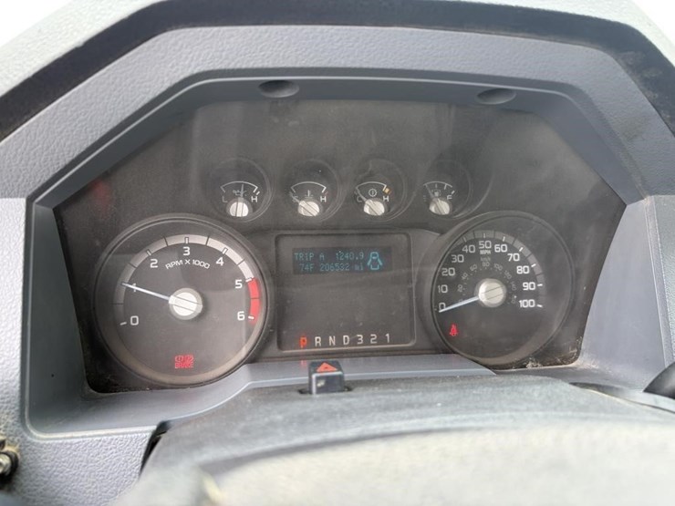 2012-ford-f450-xlt-image-18