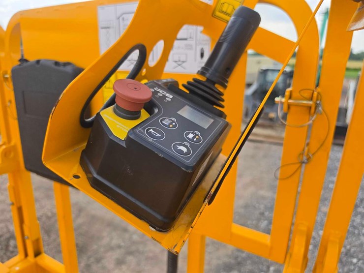 jcb-s3246e-image-6