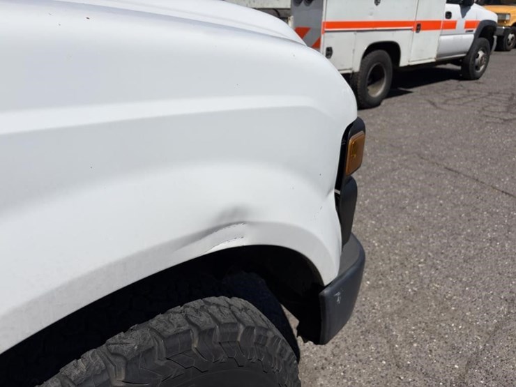 2009-ford-f350-image-10