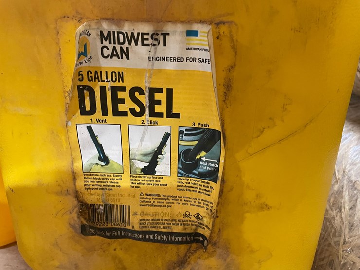 #8751-•-(4)-5-gallon-diesel-cans-image-3